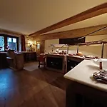 Burg 3*