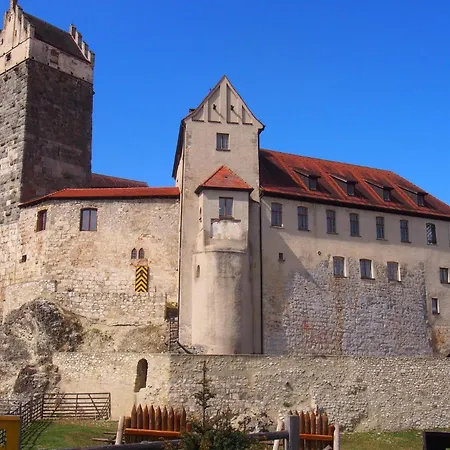 Burg 3* Katzenstein (Baden-Wurttemberg)
