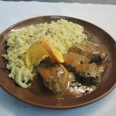 بيت ضيافة Burg 3*