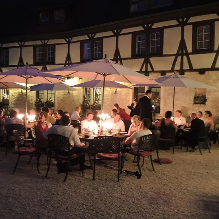 Burg 3*