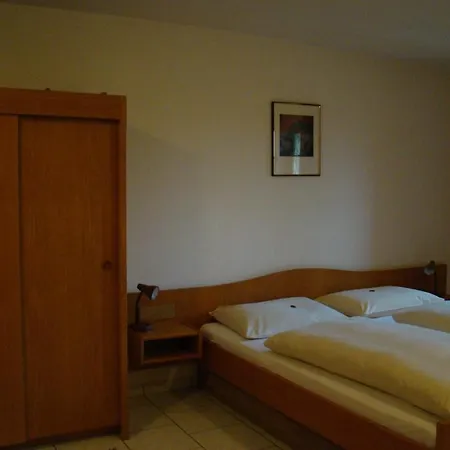 Burg Affittacamere 3*