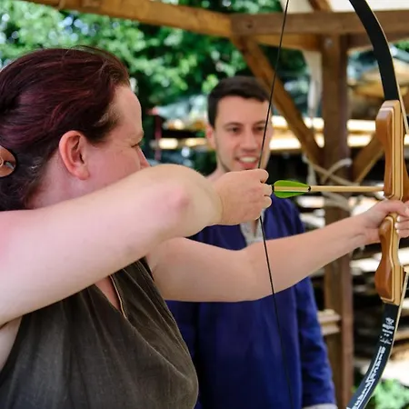 بيت ضيافة Burg 3*