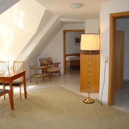 Burg 3* Katzenstein (Baden-Wurttemberg)